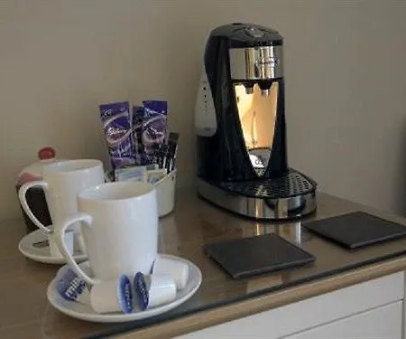 The Punchbowl 肯德尔