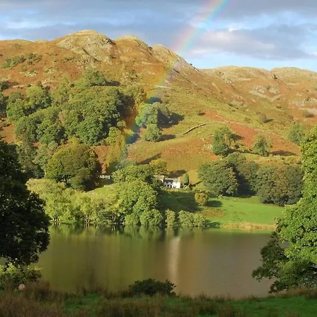 The Punchbowl 3*
