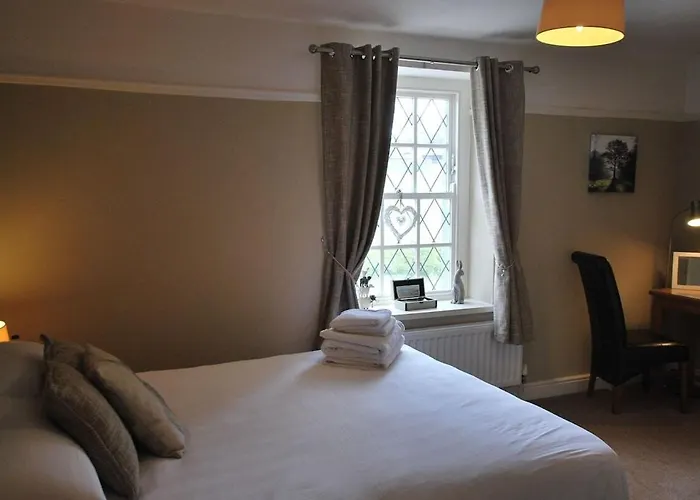 The Punchbowl Country Inn Bed & Breakfast 3*