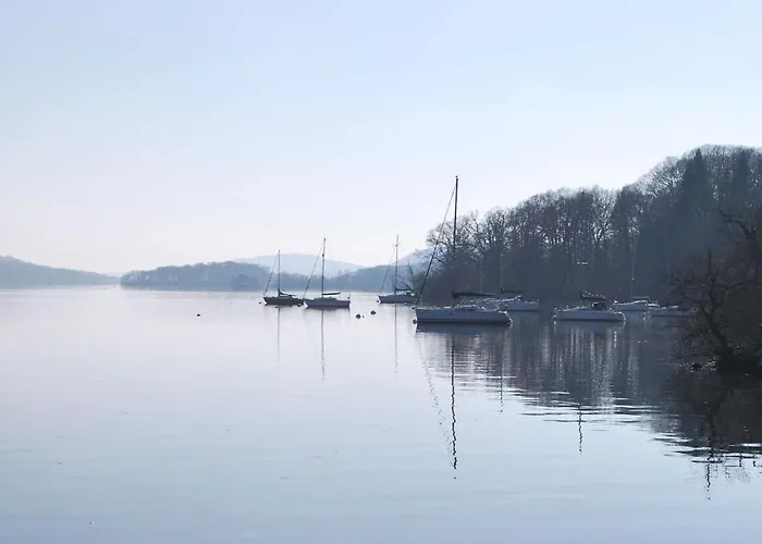 The Punchbowl Country Inn 3*